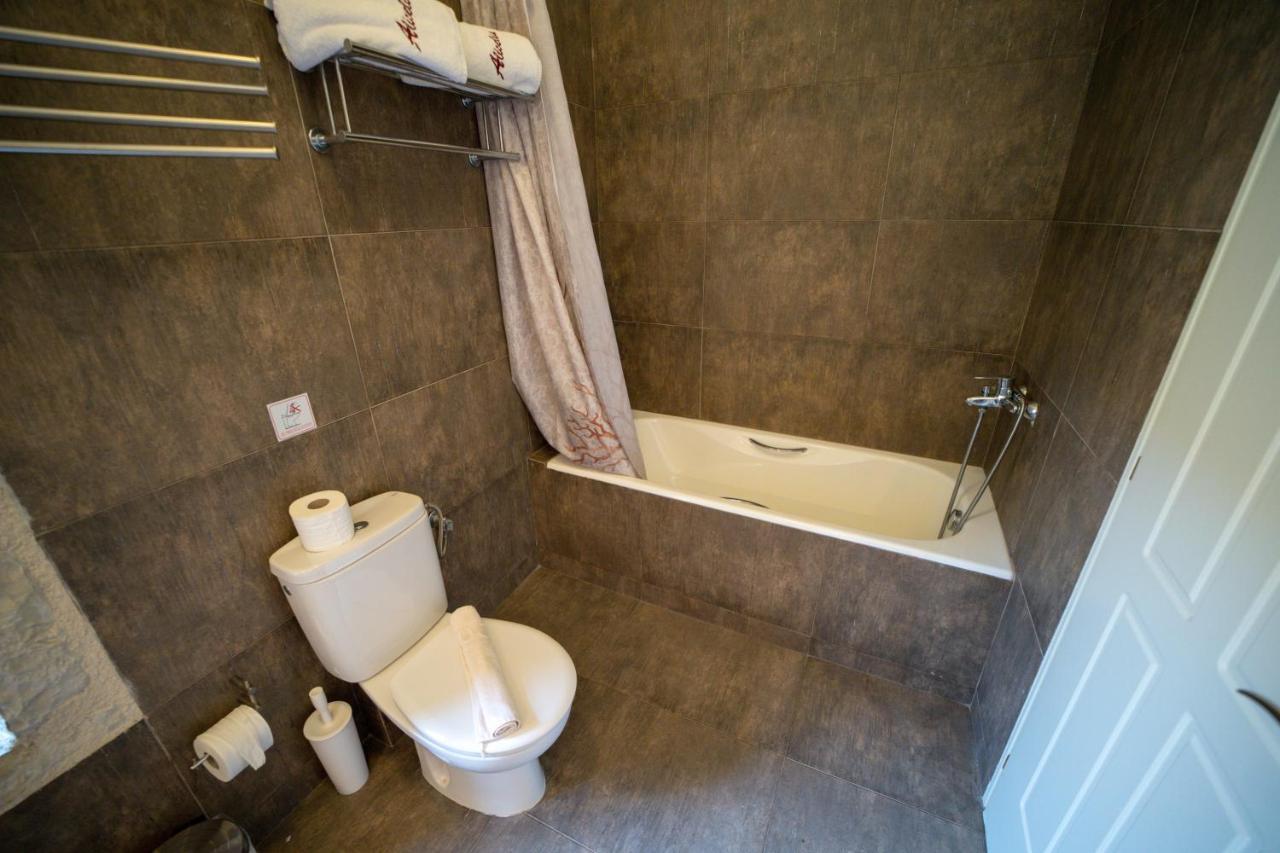 Alicelia Boutique Inn Вати Экстерьер фото
