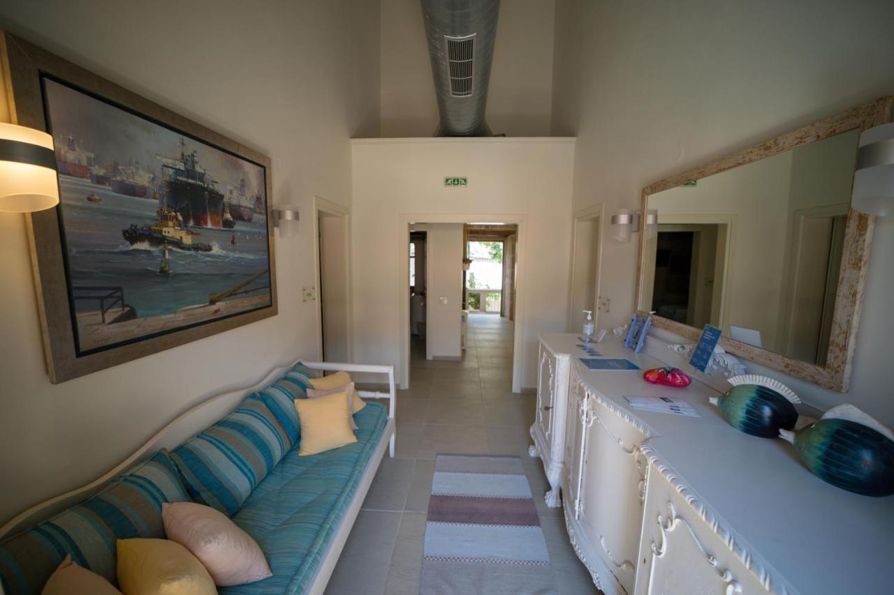 Alicelia Boutique Inn Вати Экстерьер фото