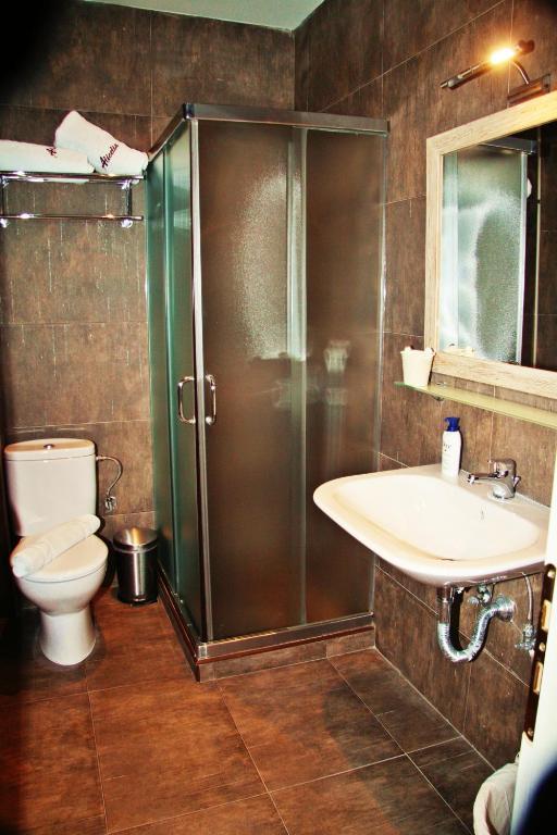Alicelia Boutique Inn Вати Номер фото