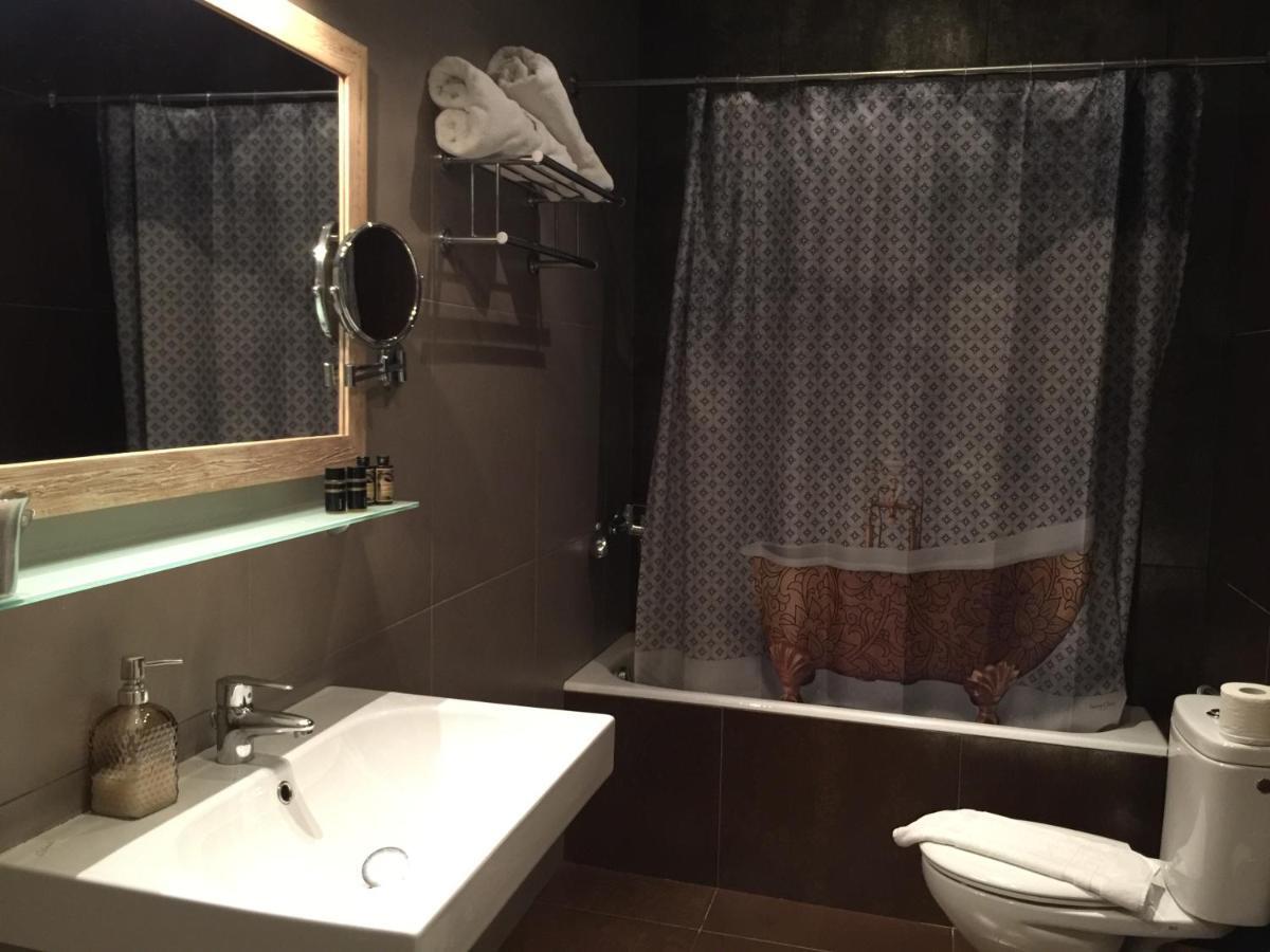 Alicelia Boutique Inn Вати Экстерьер фото